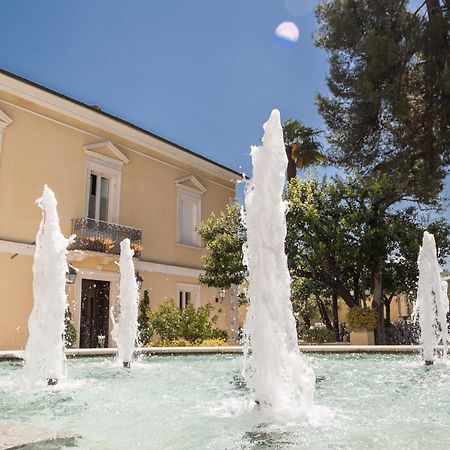 Regis Resort & Wellness Turrivalignani Exterior foto