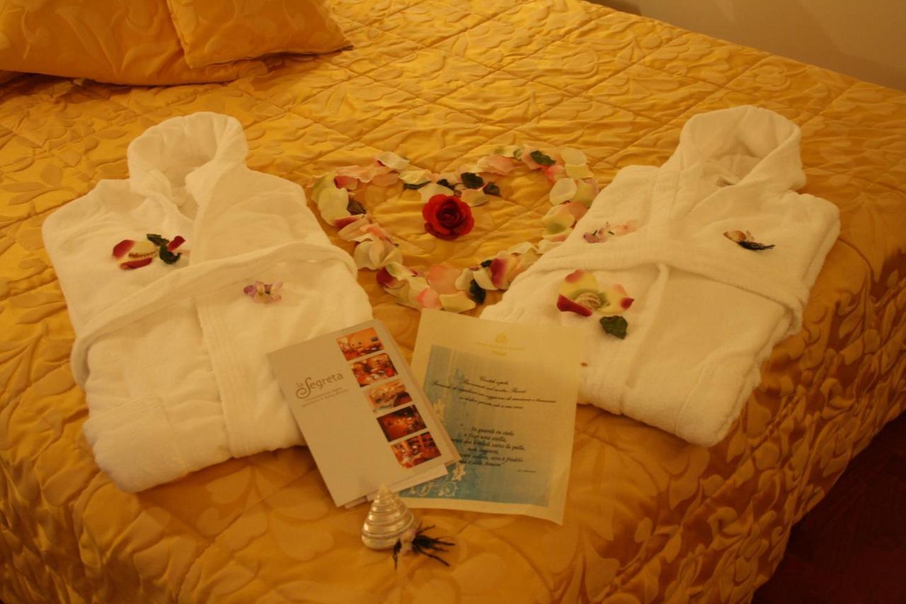 Regis Resort & Wellness Turrivalignani Habitación foto